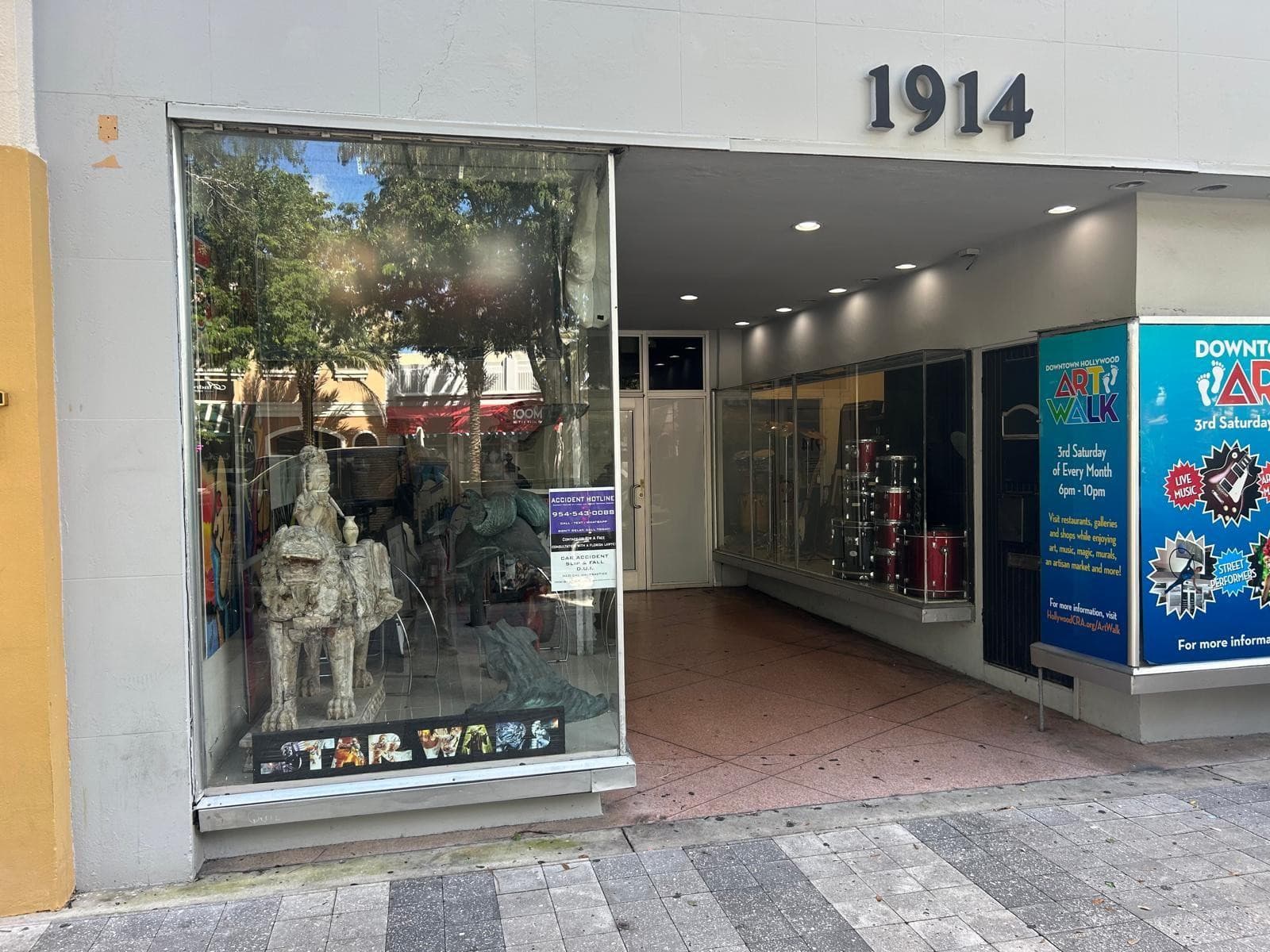 1914 Hollywood Boulevard, Hollywood, FL 33020 — photo 1 of 5