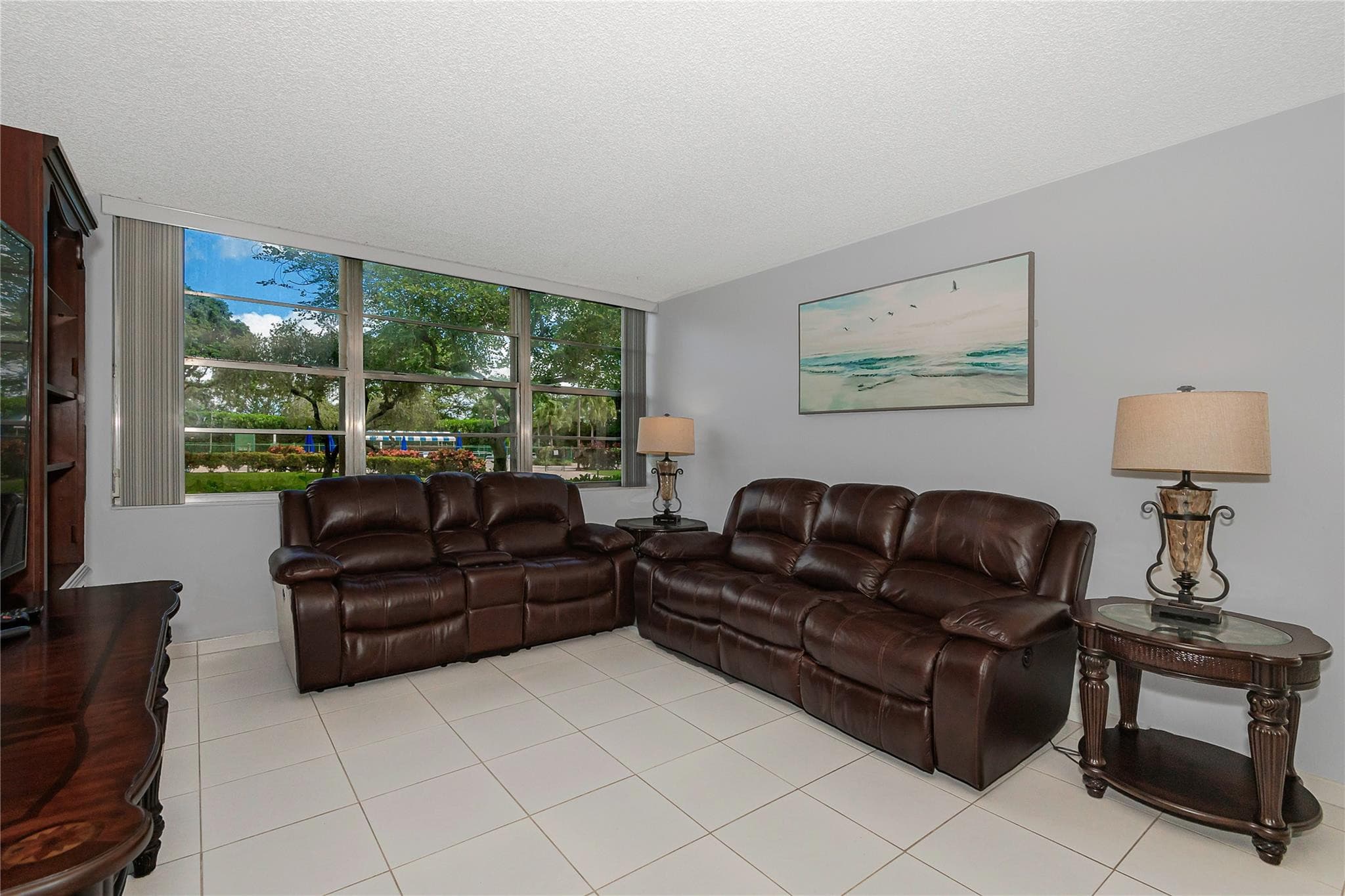 1300 Saint Charles Pl Pembroke Pines L20, Pembroke Pines, FL 33026 — photo 4 of 28