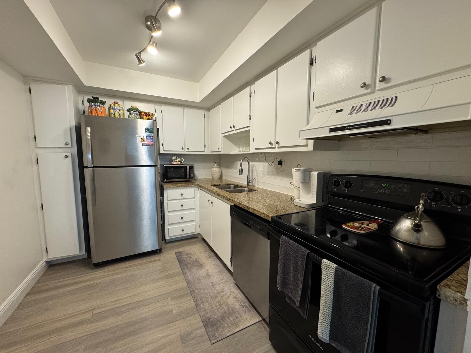 6701 N University Drive 216, Tamarac, FL 33321 — photo 4 of 40