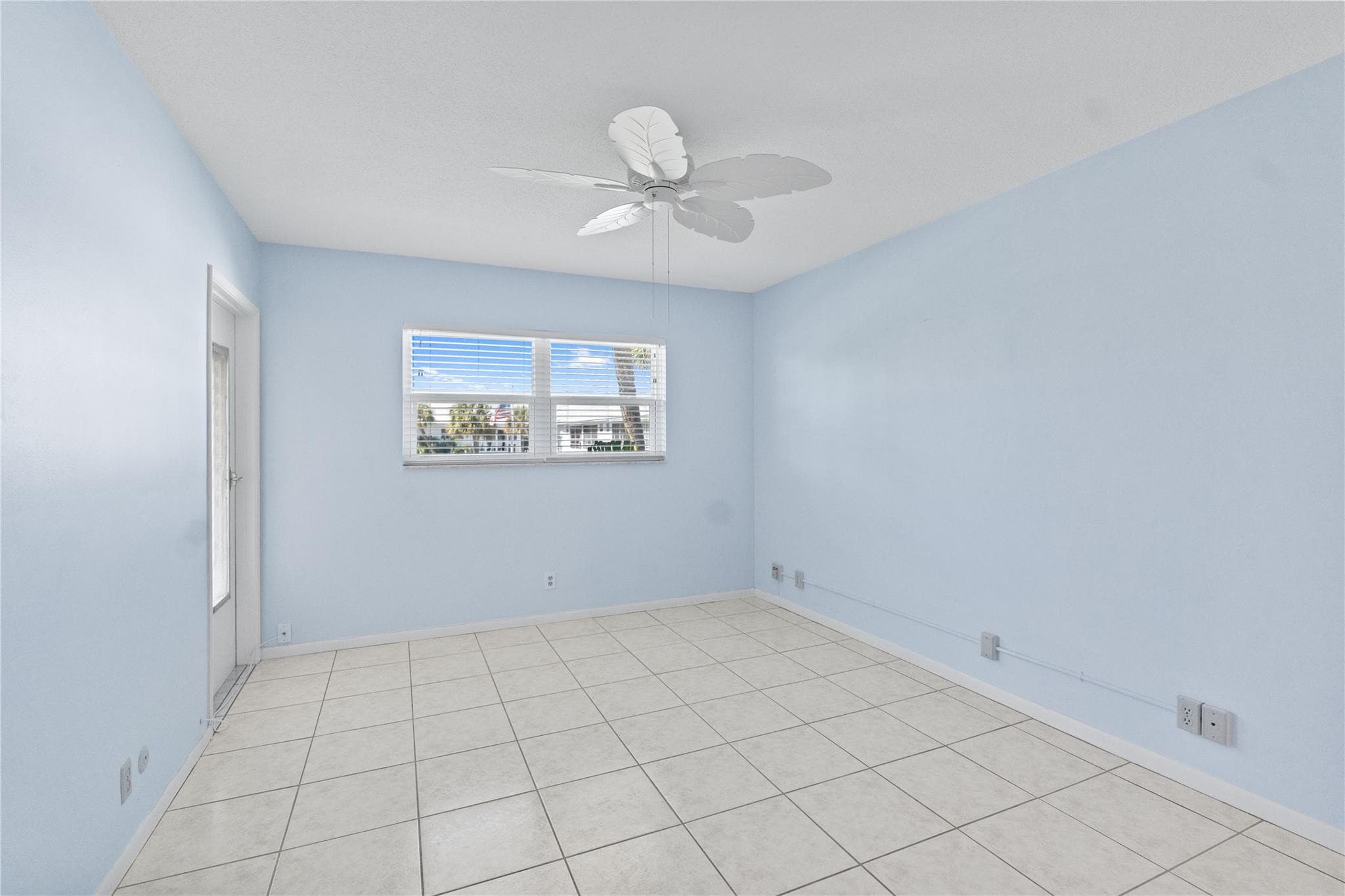 2050 NE 39th Street 302E, Pompano Beach, FL 33064 — photo 27 of 36