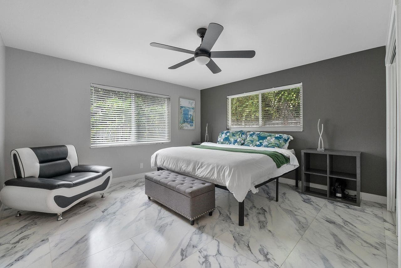 600 NW 22nd Court, Wilton Manors, FL 33311 — photo 9 of 24