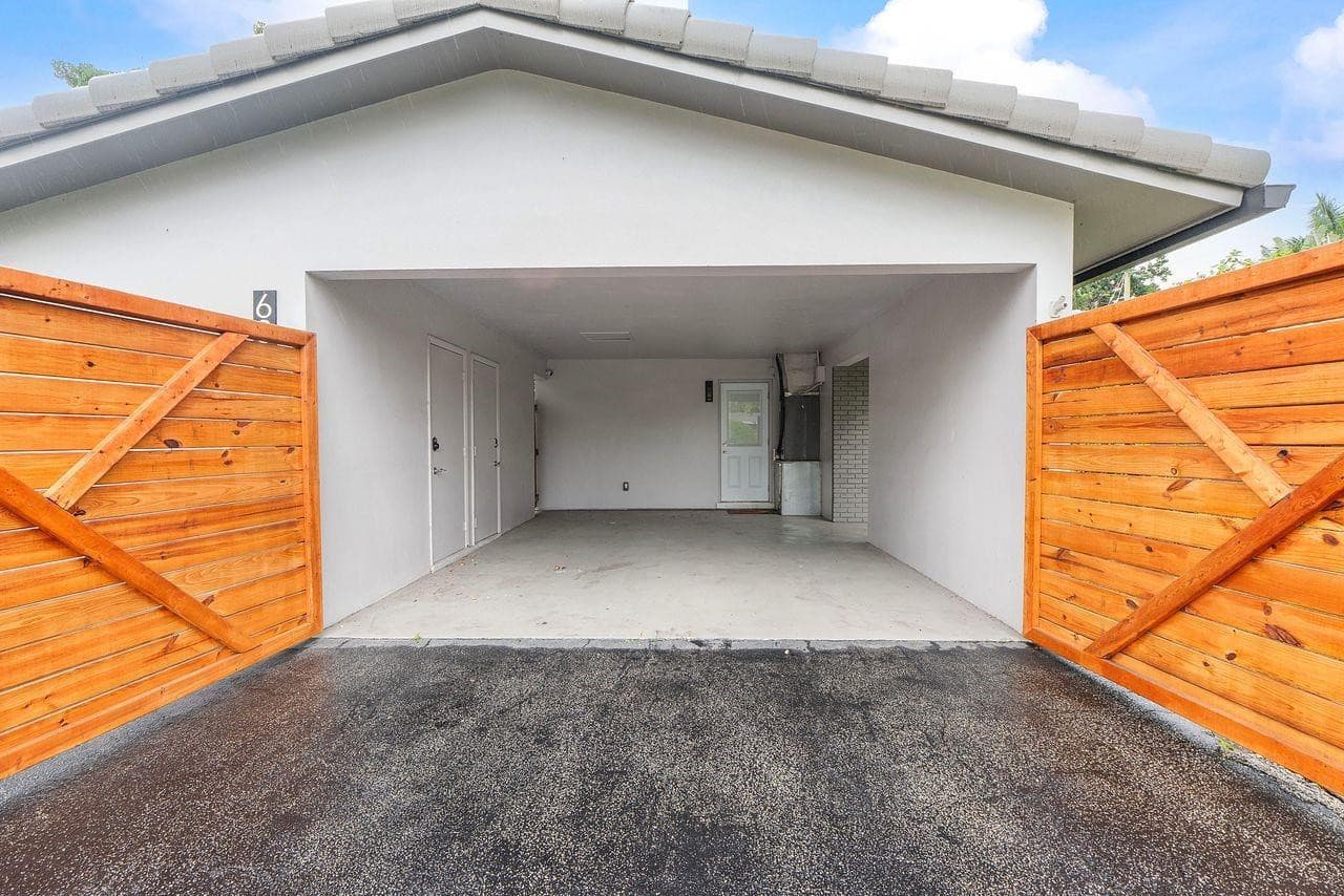 600 NW 22nd Court, Wilton Manors, FL 33311 — photo 23 of 24