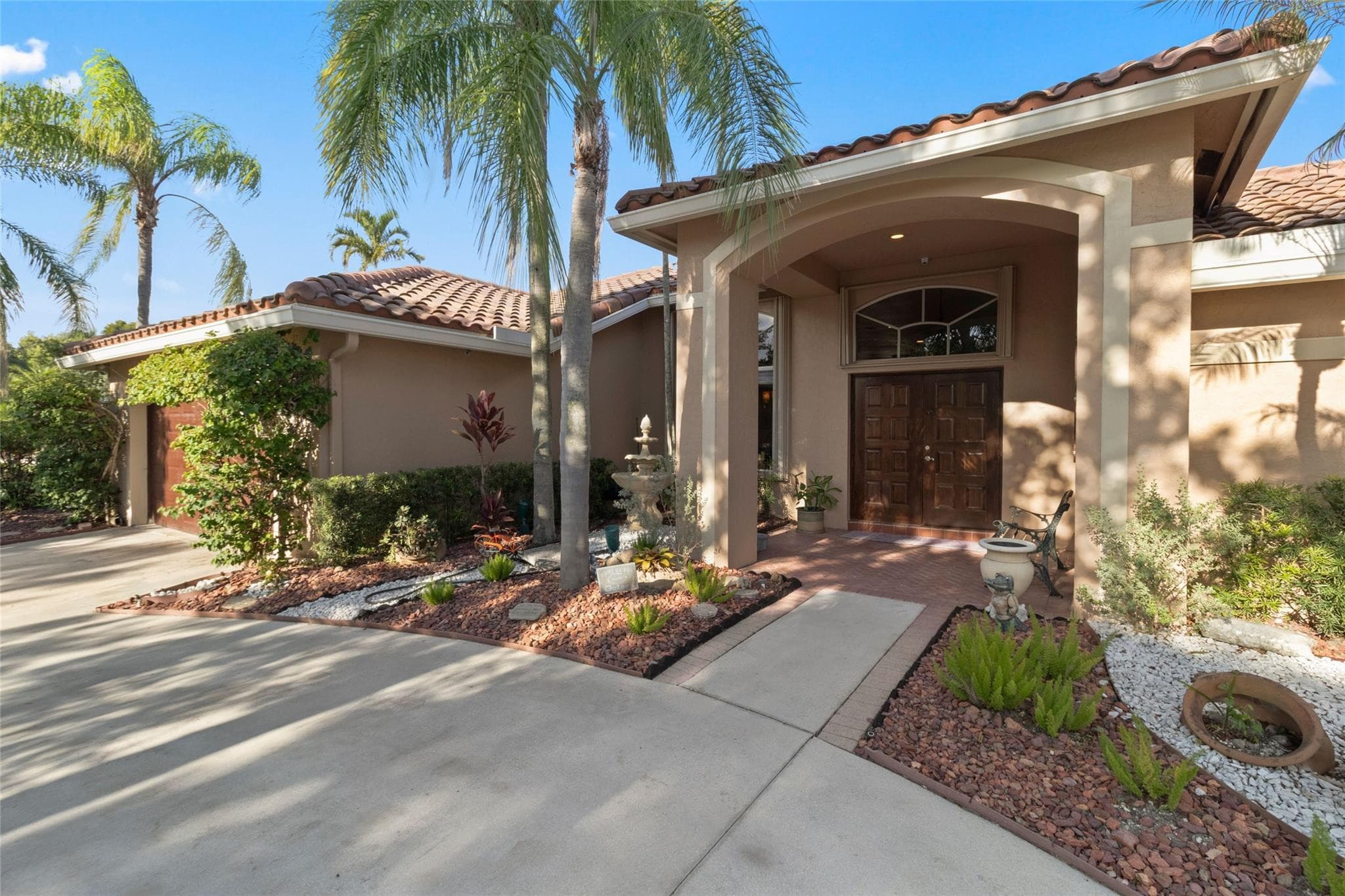 525 Stonemont Lane, Weston, FL 33326 — photo 2 of 45
