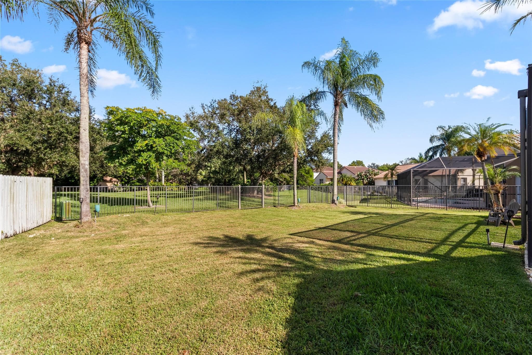 525 Stonemont Lane, Weston, FL 33326 — photo 39 of 45