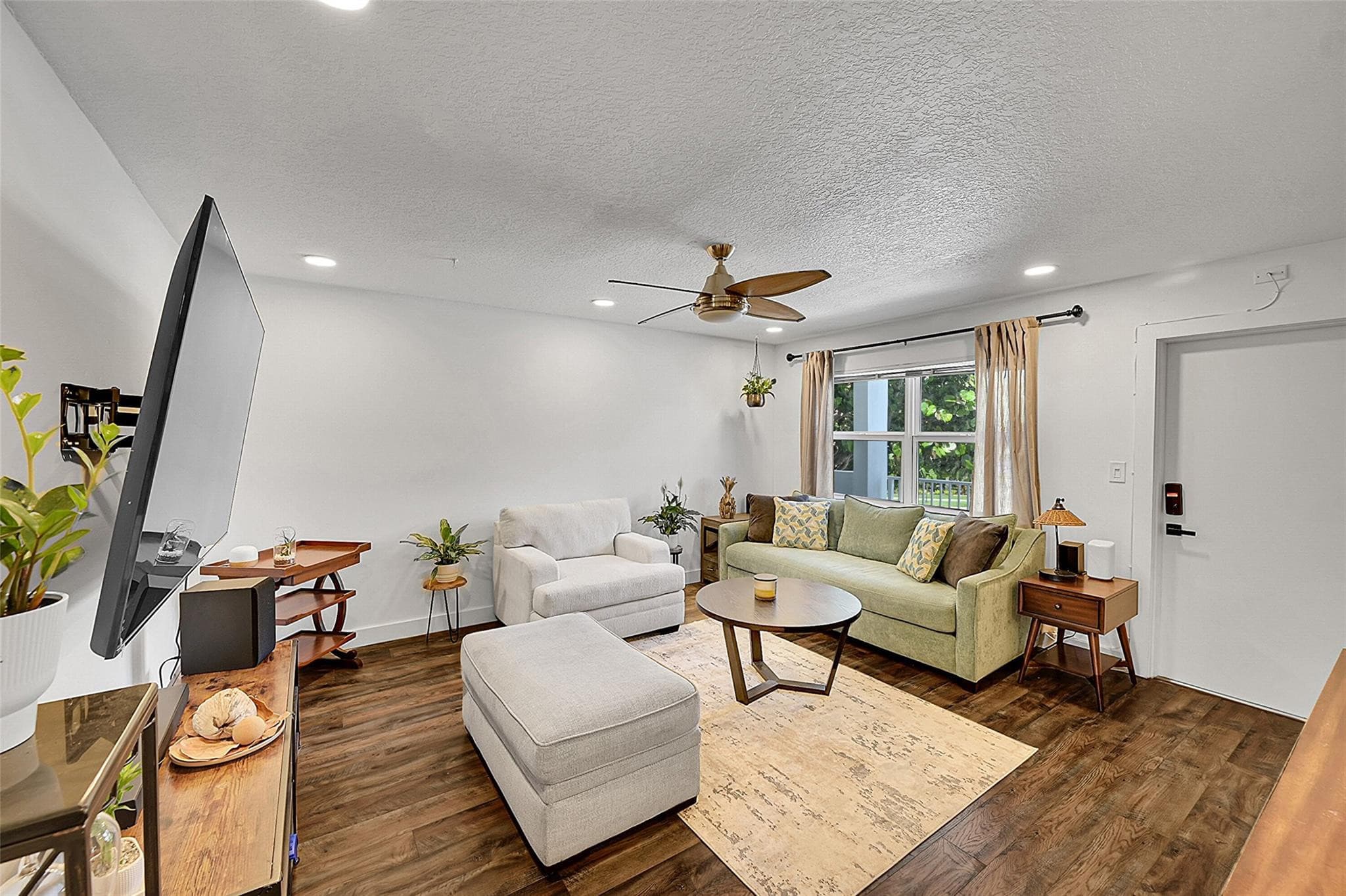 2850 NE 14th St Causeway B-203, Pompano Beach, FL 33062 — photo 4 of 40