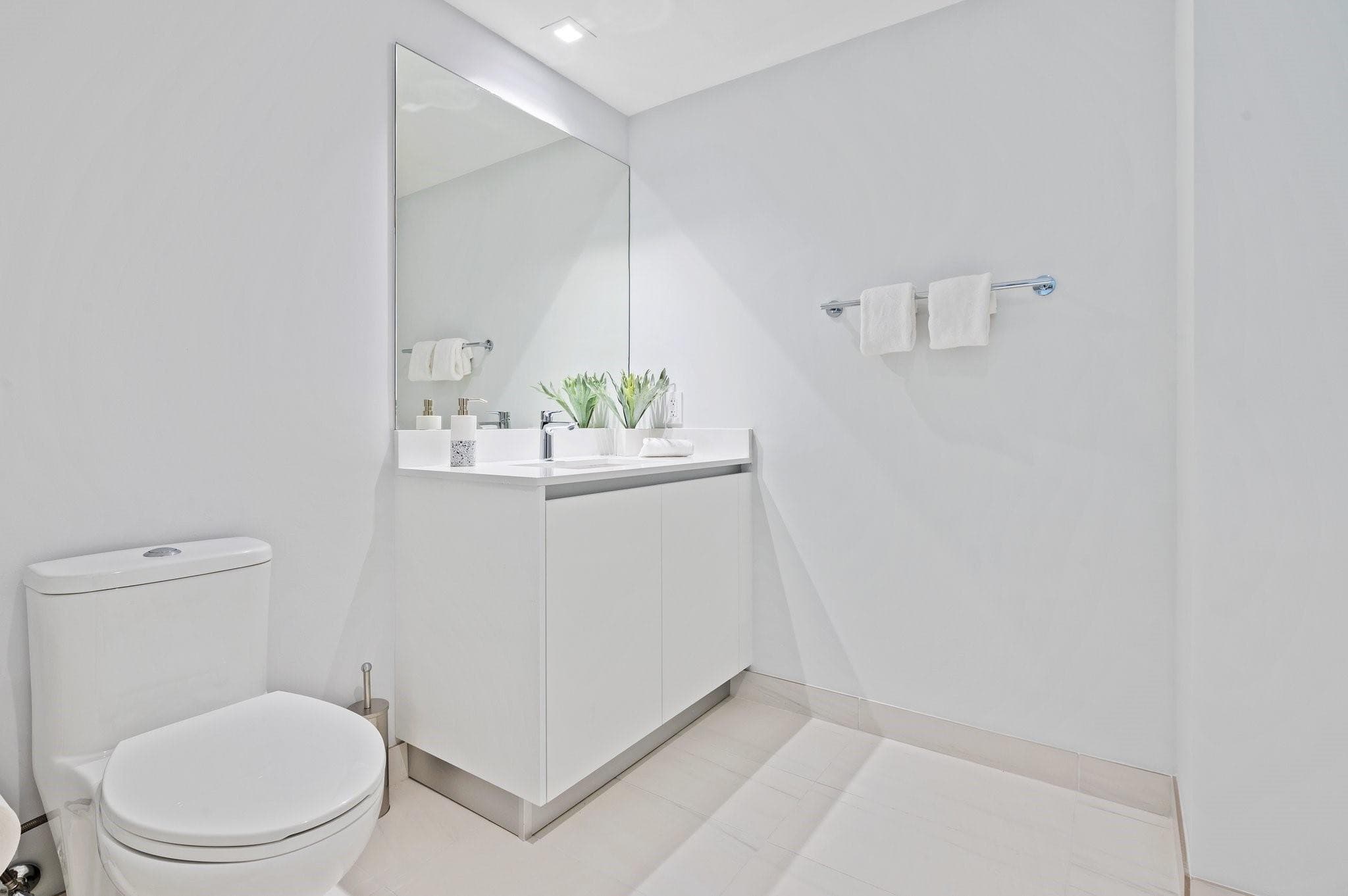 1116 N Ocean Boulevard 1606, Pompano Beach, FL 33062 — photo 16 of 83