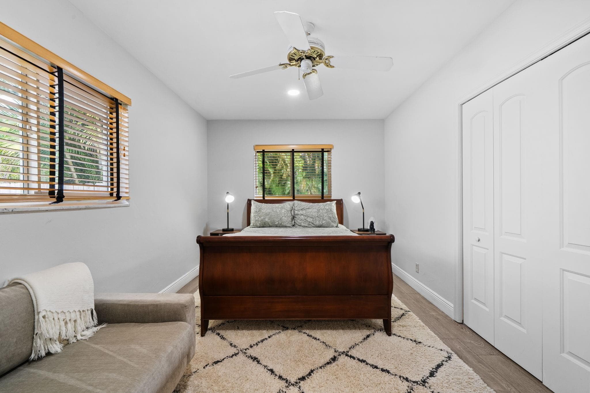 326 Seven Isles Drive, Fort Lauderdale, FL 33301 — photo 17 of 32