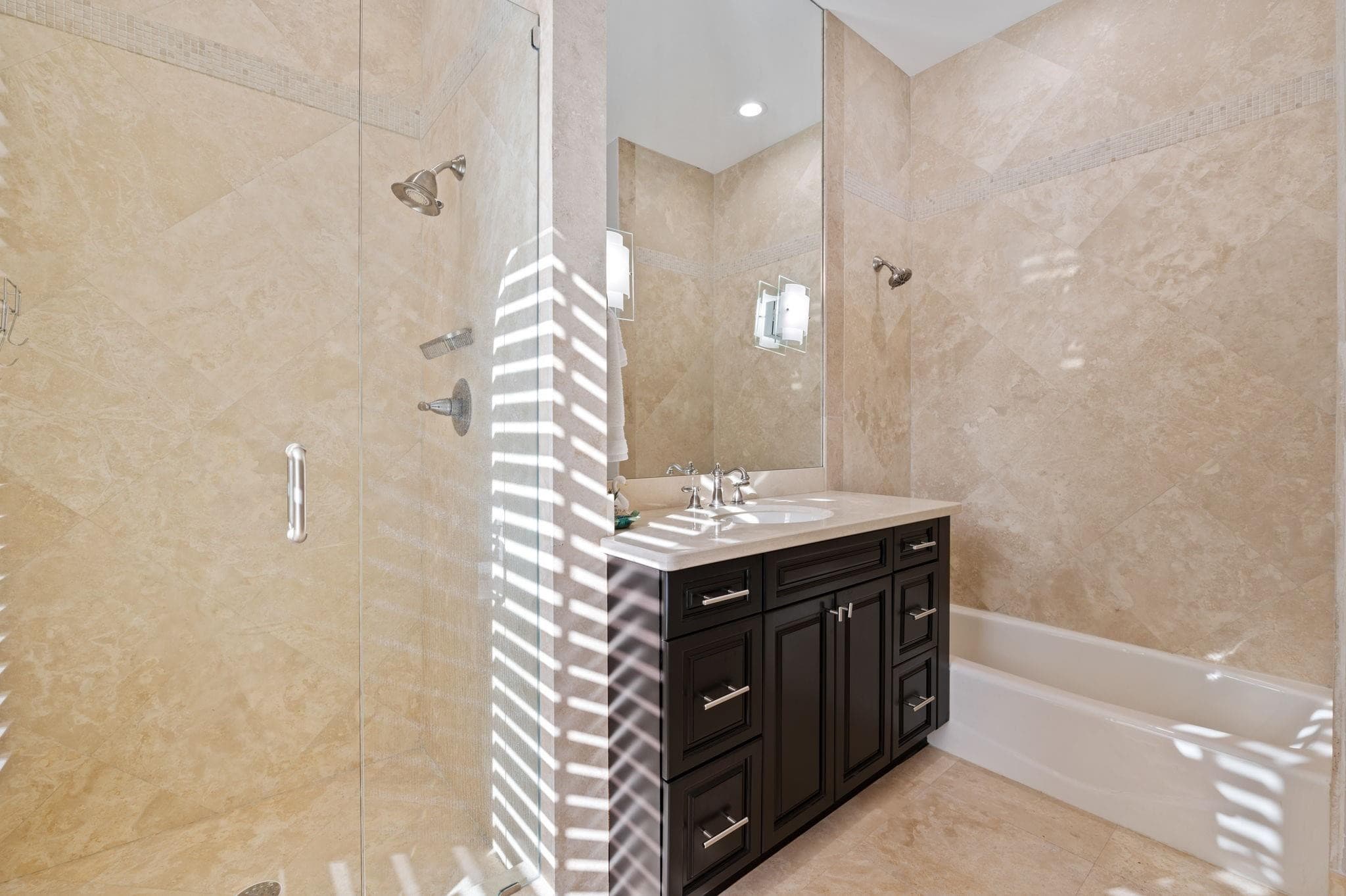70 N Compass Drive, Fort Lauderdale, FL 33308 — photo 41 of 57