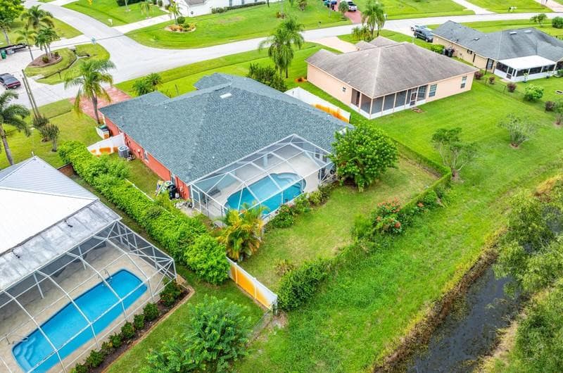 631 SE Stow Terrace, Port St. Lucie, FL 34984 — photo 4 of 23
