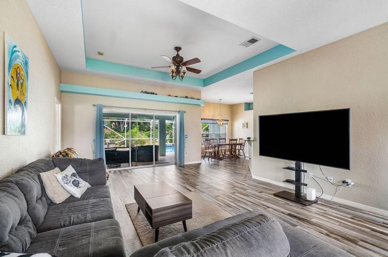631 SE Stow Terrace, Port St. Lucie, FL 34984 — photo 10 of 23