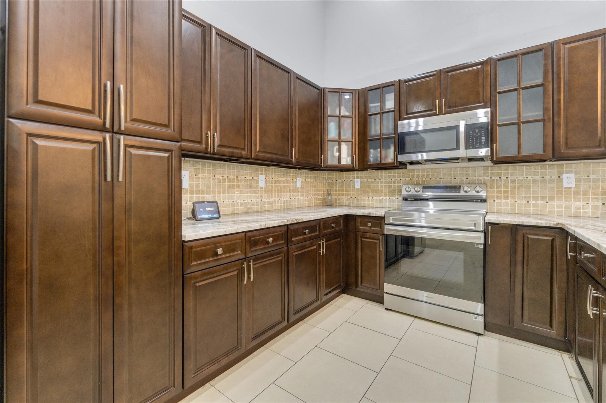 3003 La Mirage 3003, Lauderhill, FL 33319 — photo 4 of 40