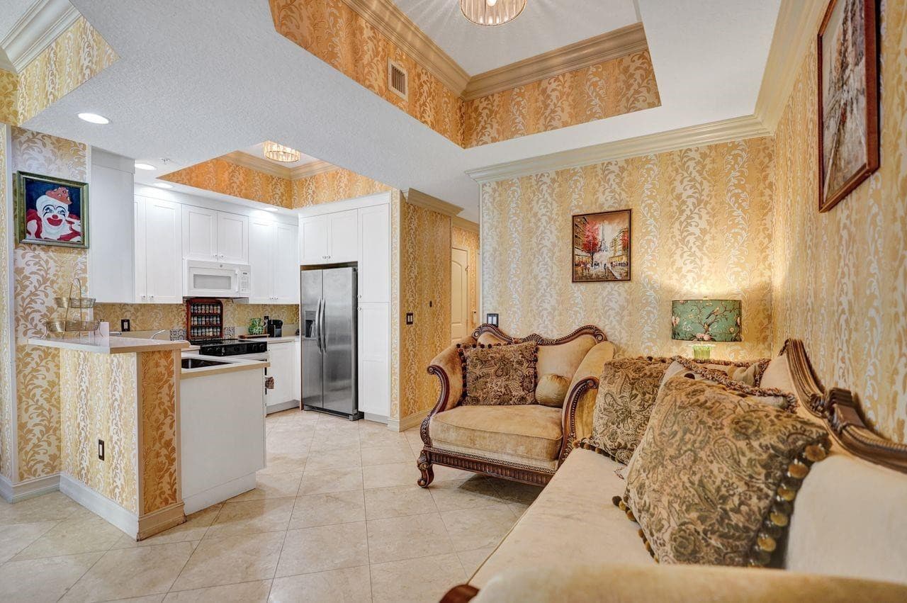 701 S Olive Avenue 1214, West Palm Beach, FL 33401 — photo 18 of 40