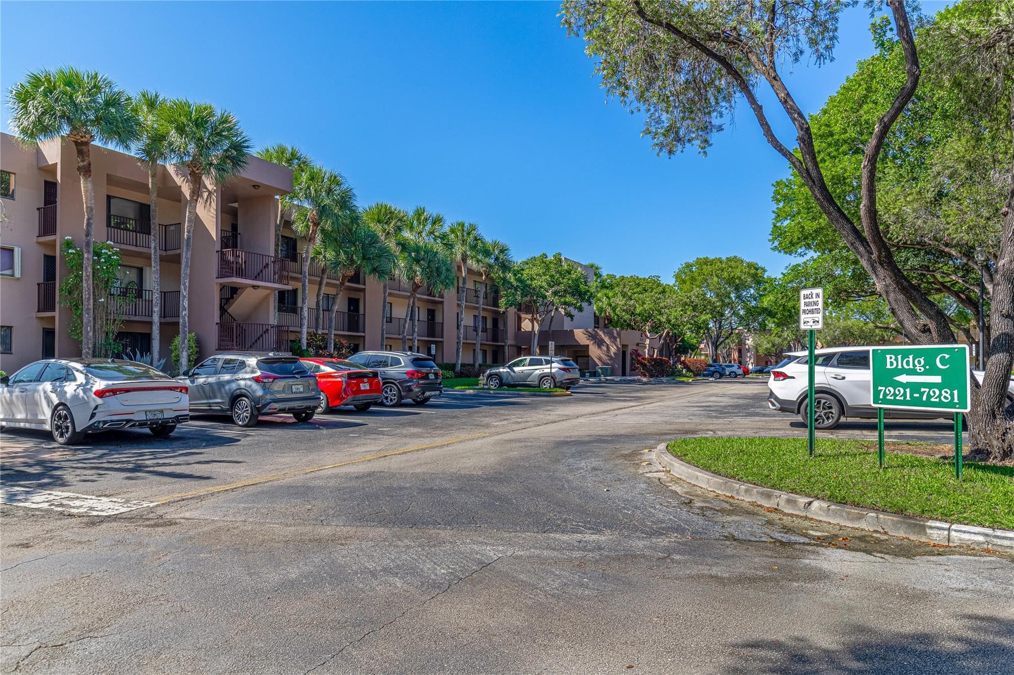 7247 Ashmont Circle 7247, Tamarac, FL 33321 — photo 28 of 43