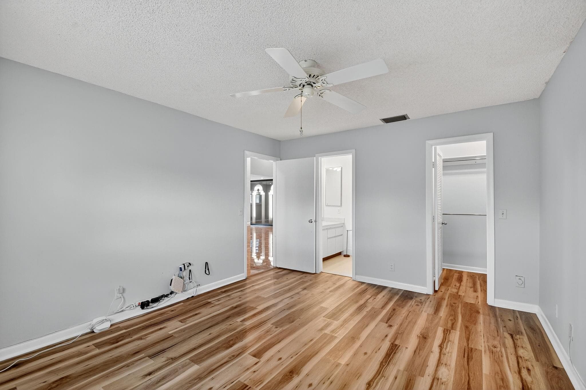 6869 Fountains Circle 6869, Lake Worth, FL 33467 — photo 37 of 103