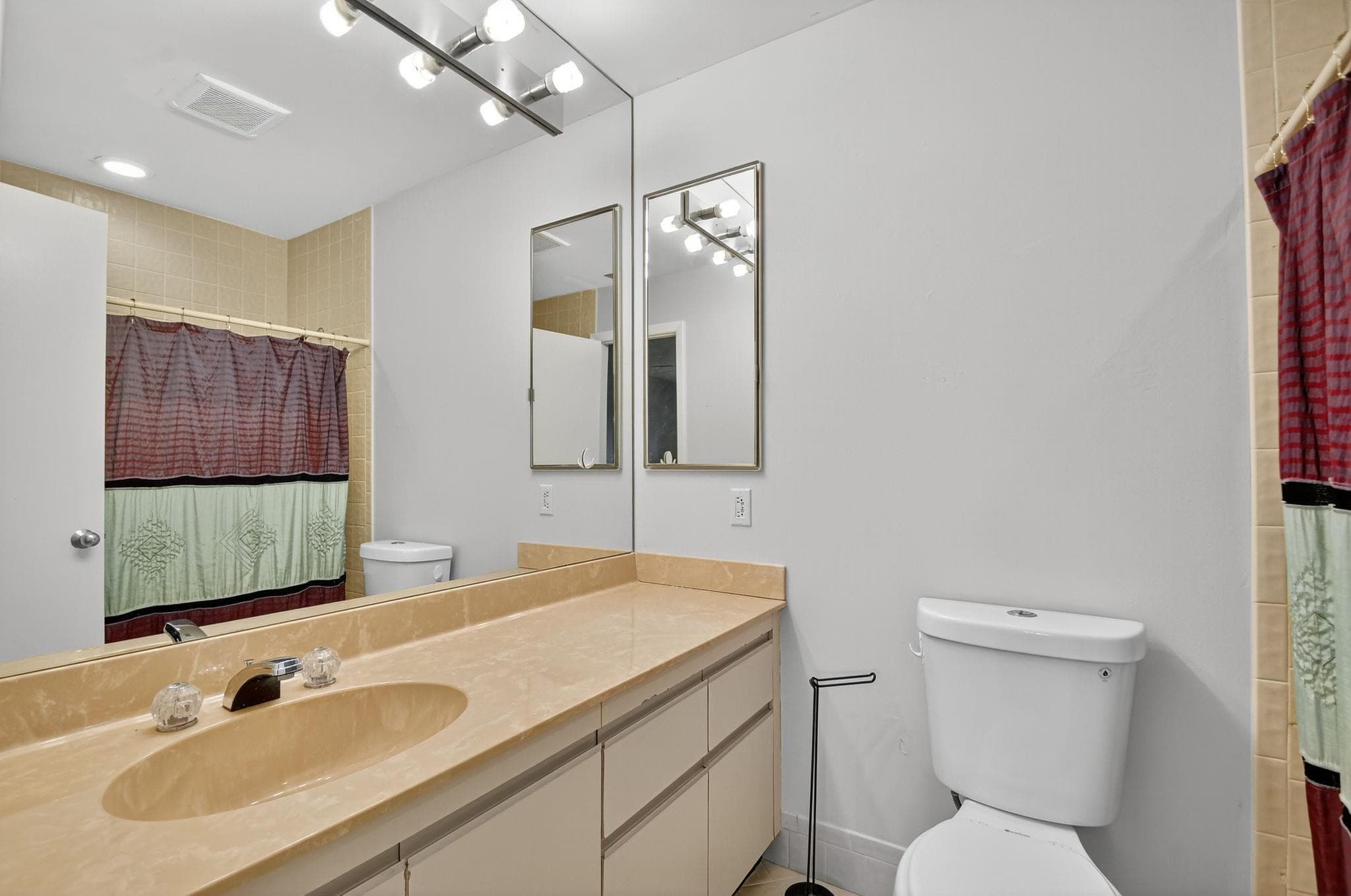 6869 Fountains Circle 6869, Lake Worth, FL 33467 — photo 39 of 103
