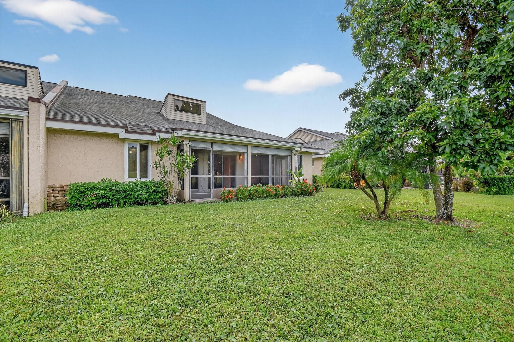6869 Fountains Circle 6869, Lake Worth, FL 33467 — photo 49 of 103
