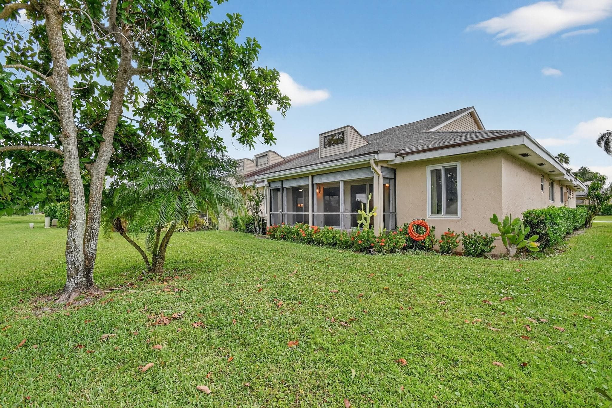 6869 Fountains Circle 6869, Lake Worth, FL 33467 — photo 51 of 103