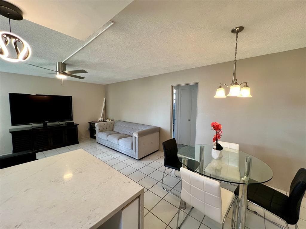 2840 NE 33rd Court 2, Fort Lauderdale, FL 33306 — photo 12 of 38