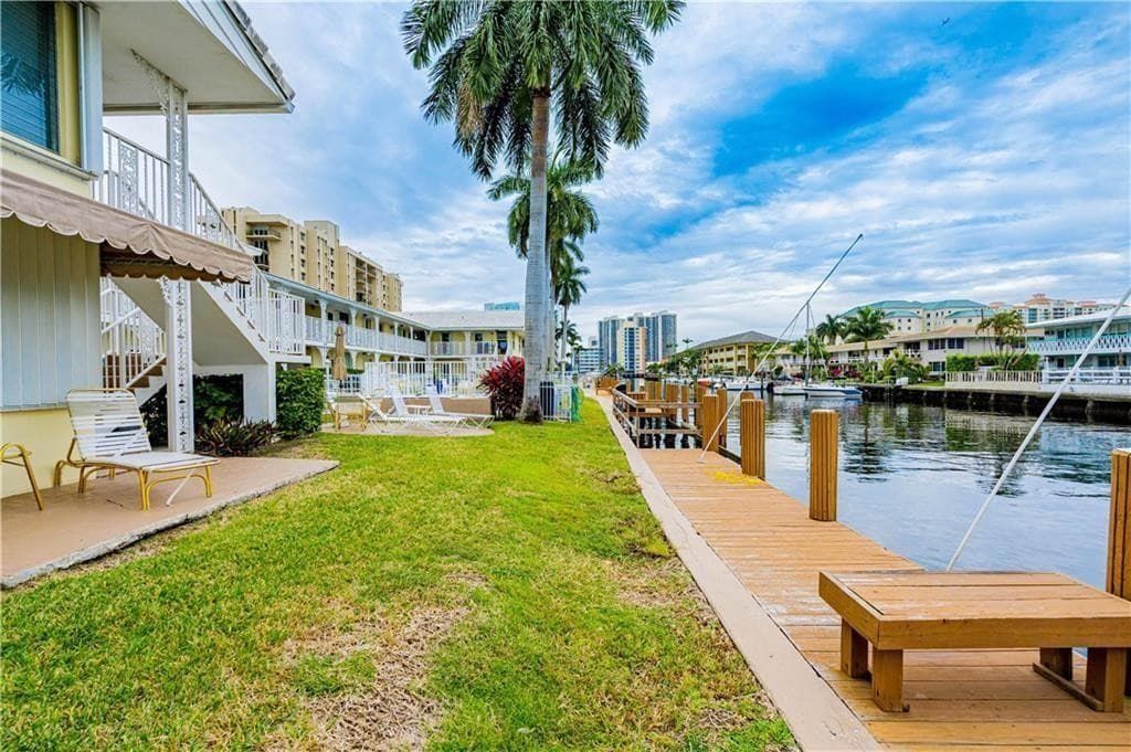 2840 NE 33rd Court 2, Fort Lauderdale, FL 33306 — photo 23 of 38