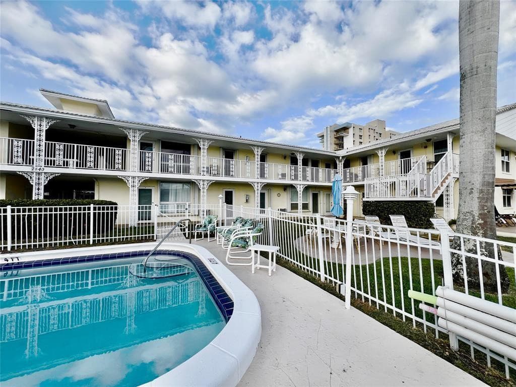 2840 NE 33rd Court 2, Fort Lauderdale, FL 33306 — photo 35 of 38