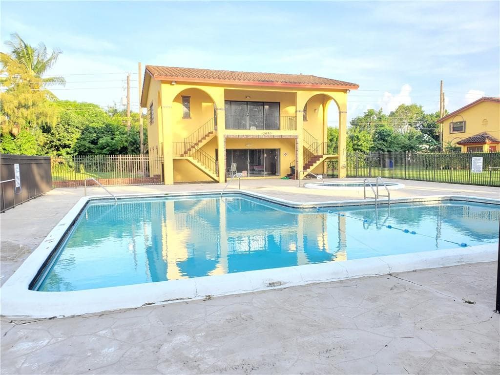 2743 NW 47th Terrace 604, Lauderdale Lakes, FL 33313 — photo 18 of 20
