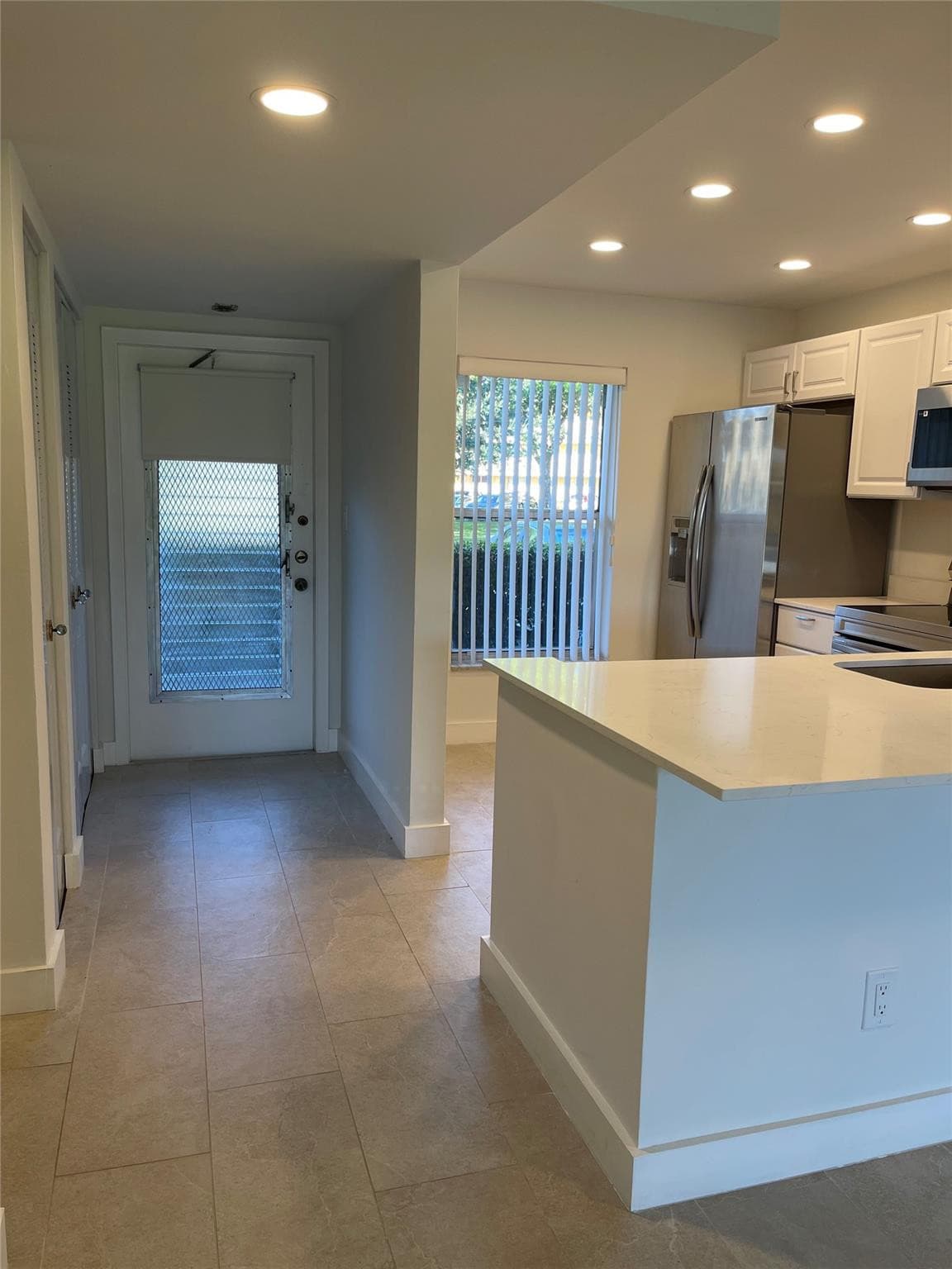 5890 NW 64th Avenue 103, Fort Lauderdale, FL 33319 — photo 8 of 27