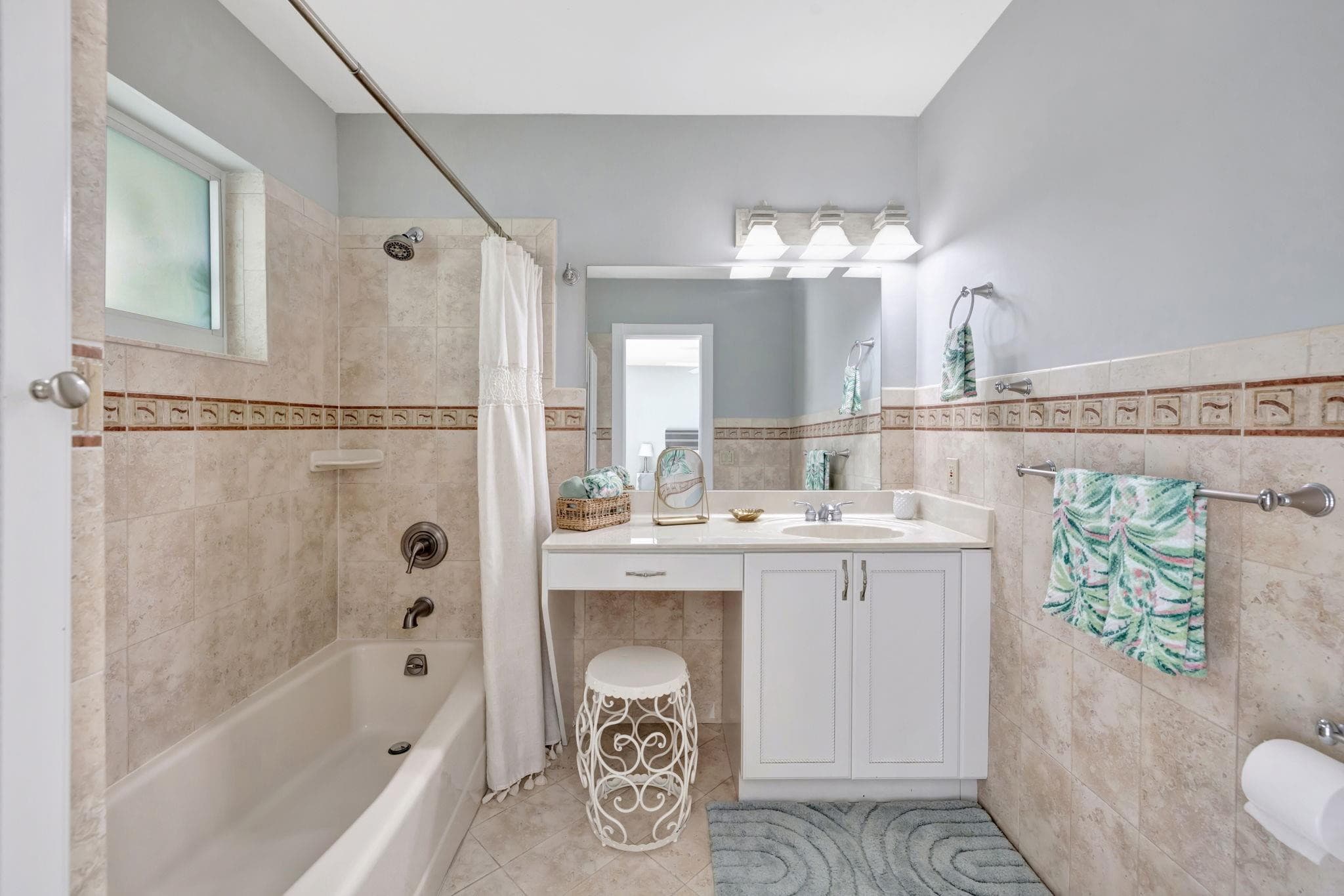 288 S Tradewinds Avenue, Lauderdale-By-The-Sea, FL 33308 — photo 37 of 65