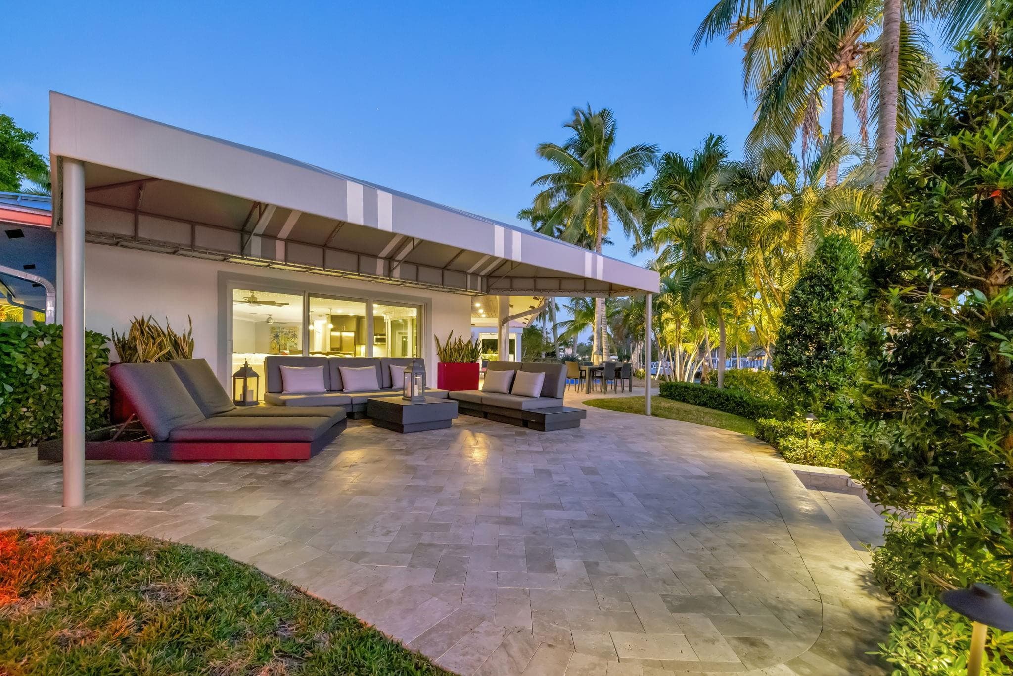 288 S Tradewinds Avenue, Lauderdale-By-The-Sea, FL 33308 — photo 47 of 65