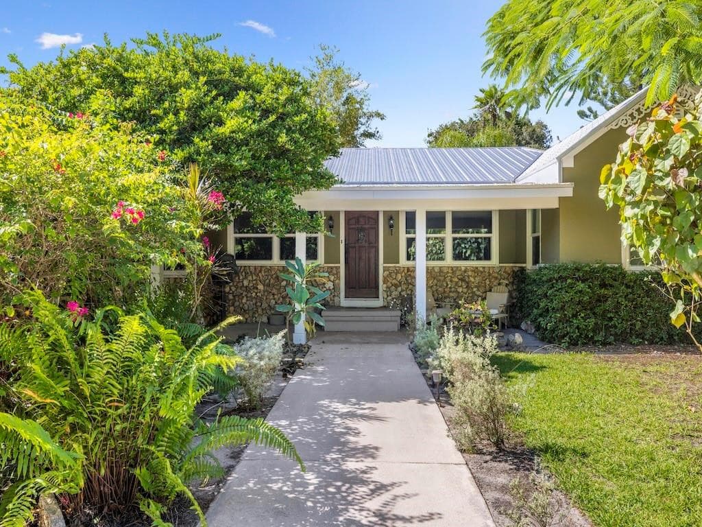 805 27th Avenue, Vero Beach, FL 32960 — photo 37 of 43
