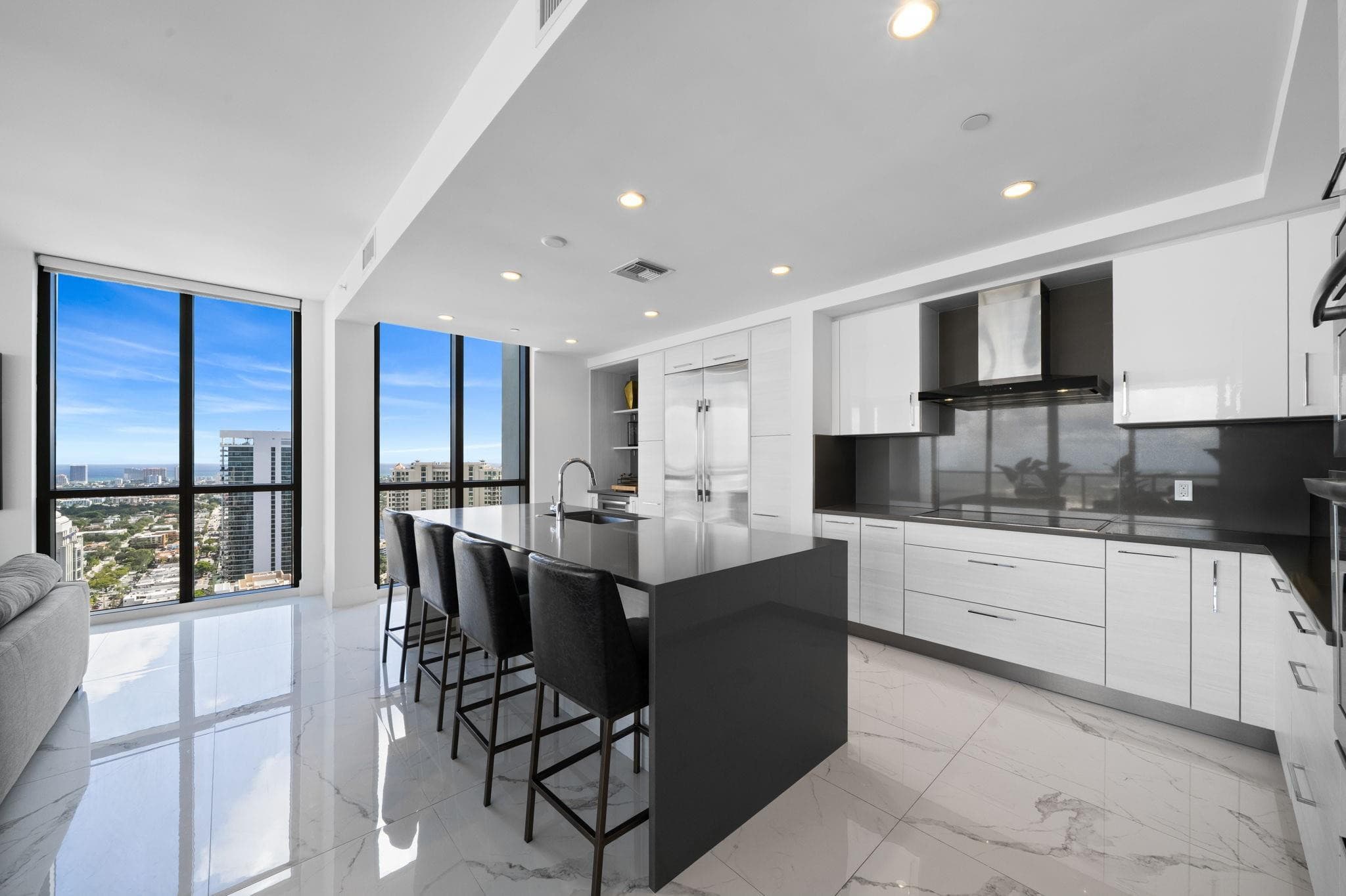 100 E Las Olas Boulevard 4001, Fort Lauderdale, FL 33301 — photo 8 of 38
