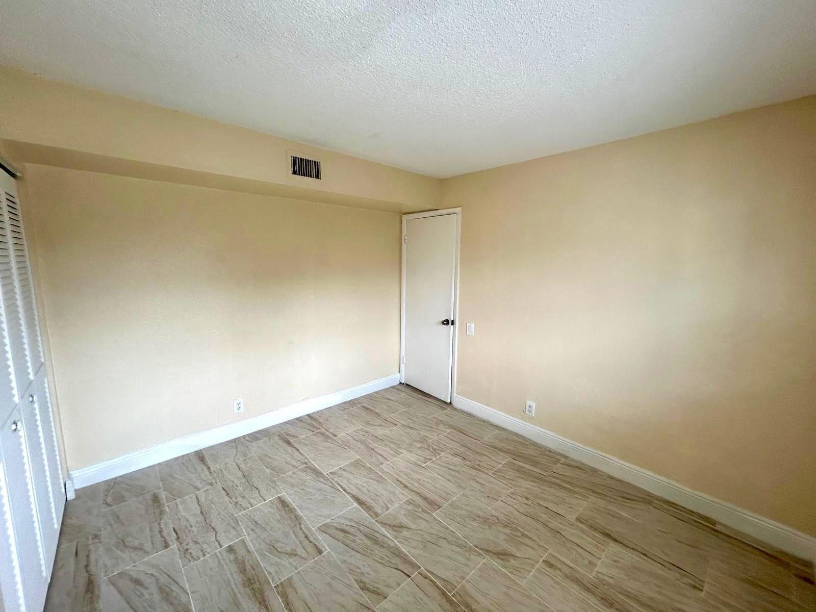 4463 Treehouse Lane H, Tamarac, FL 33319 — photo 25 of 43
