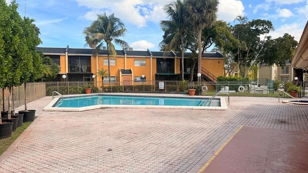 4463 Treehouse Lane H, Tamarac, FL 33319 — photo 40 of 43