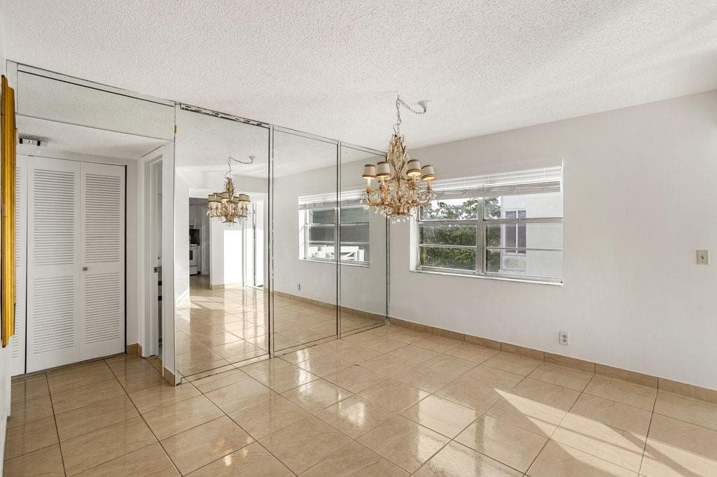 4090 NW 42nd Avenue 309, Lauderdale Lakes, FL 33319 — photo 8 of 27