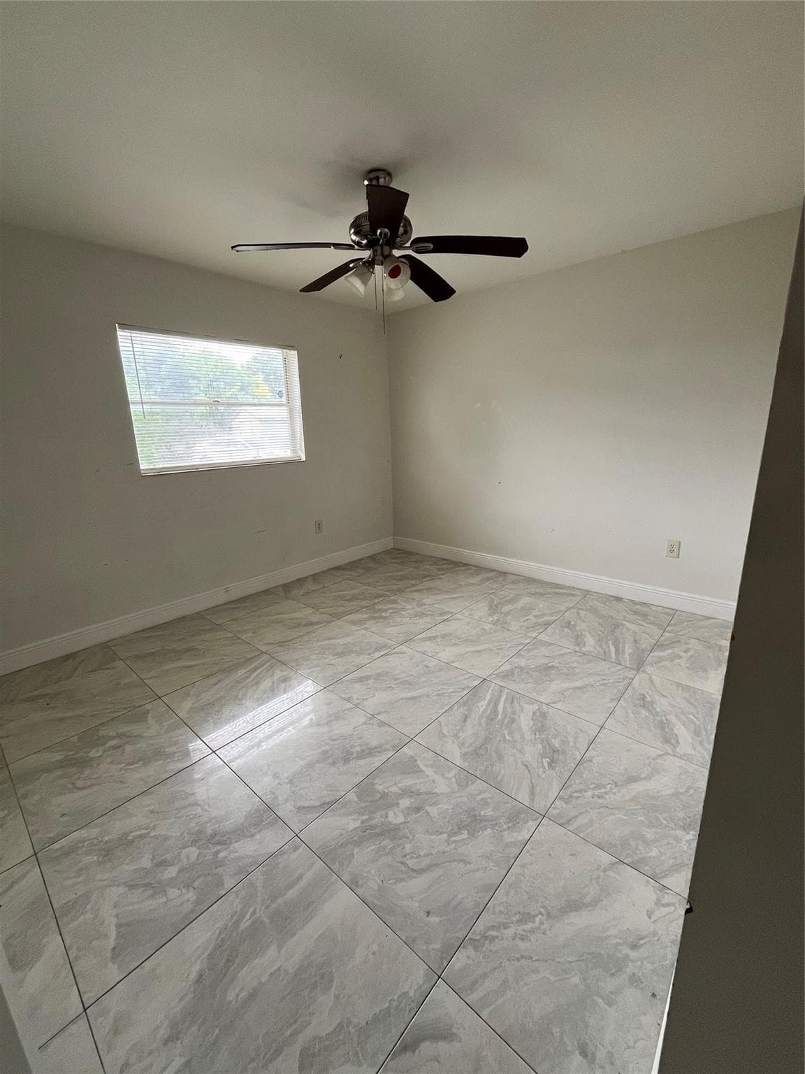 1414 Edgewood Terrace, Fort Pierce, FL 34950 — photo 4 of 16