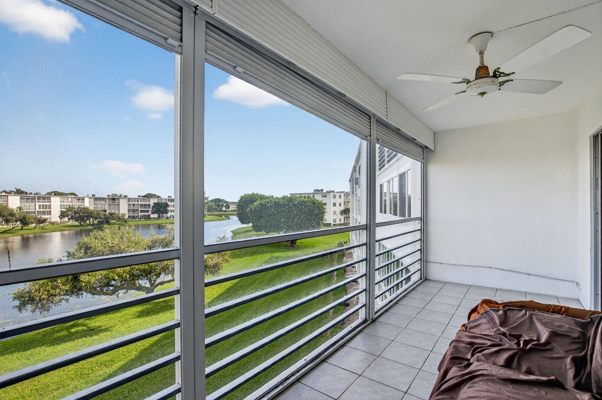 3025 Guildford B 3025, Boca Raton, FL 33434 — photo 27 of 67