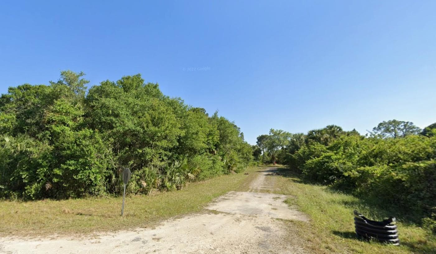 4702 Vera Avenue, Lehigh Acres, FL 33971 — photo 2 of 7