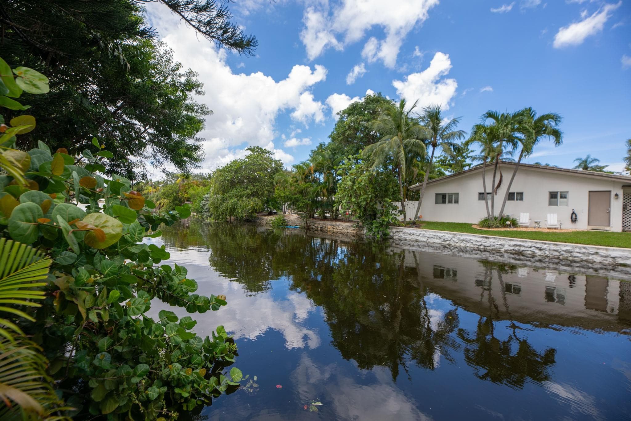 4500 NE 15th Avenue, Oakland Park, FL 33334 — photo 4 of 49