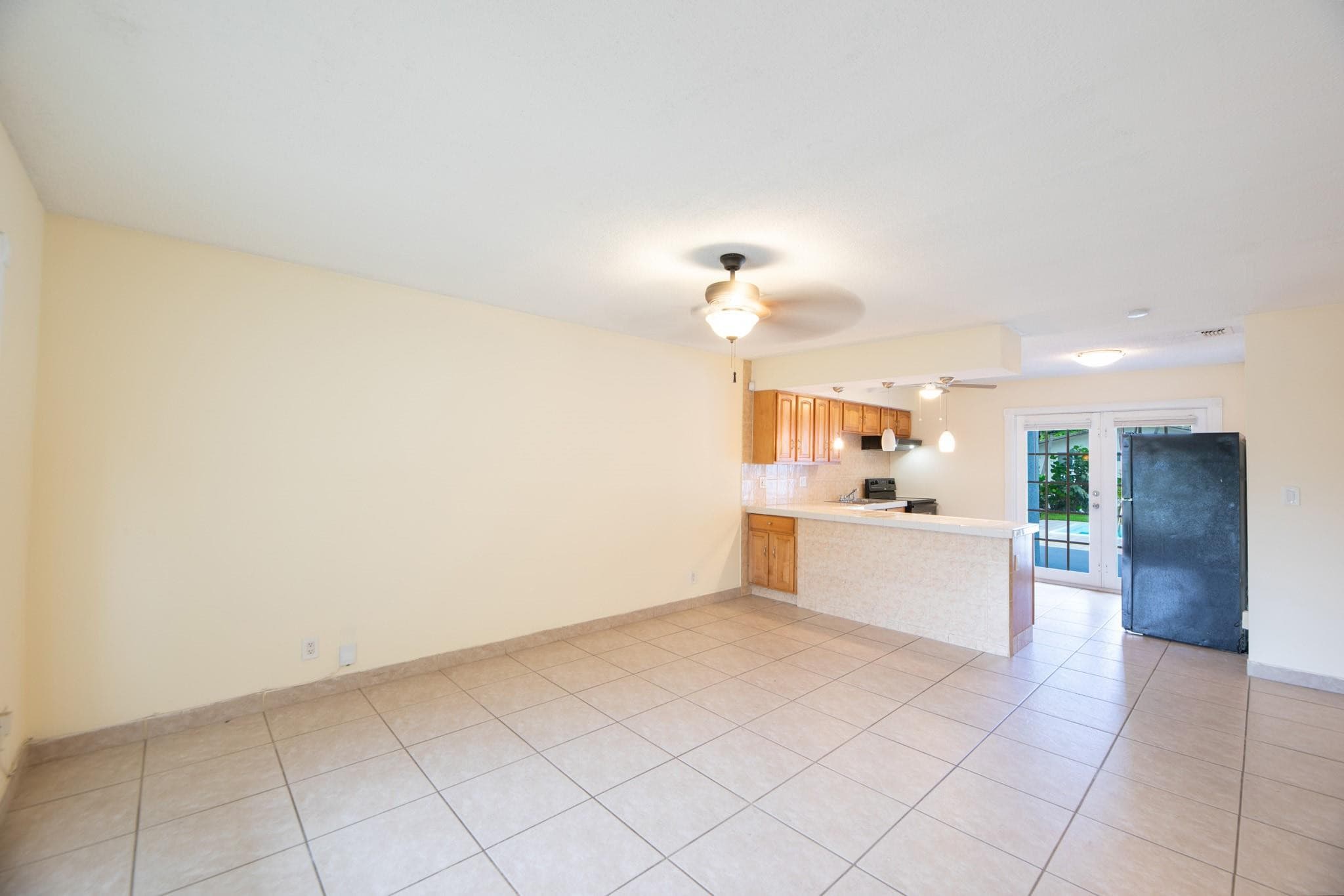 4500 NE 15th Avenue, Oakland Park, FL 33334 — photo 7 of 49