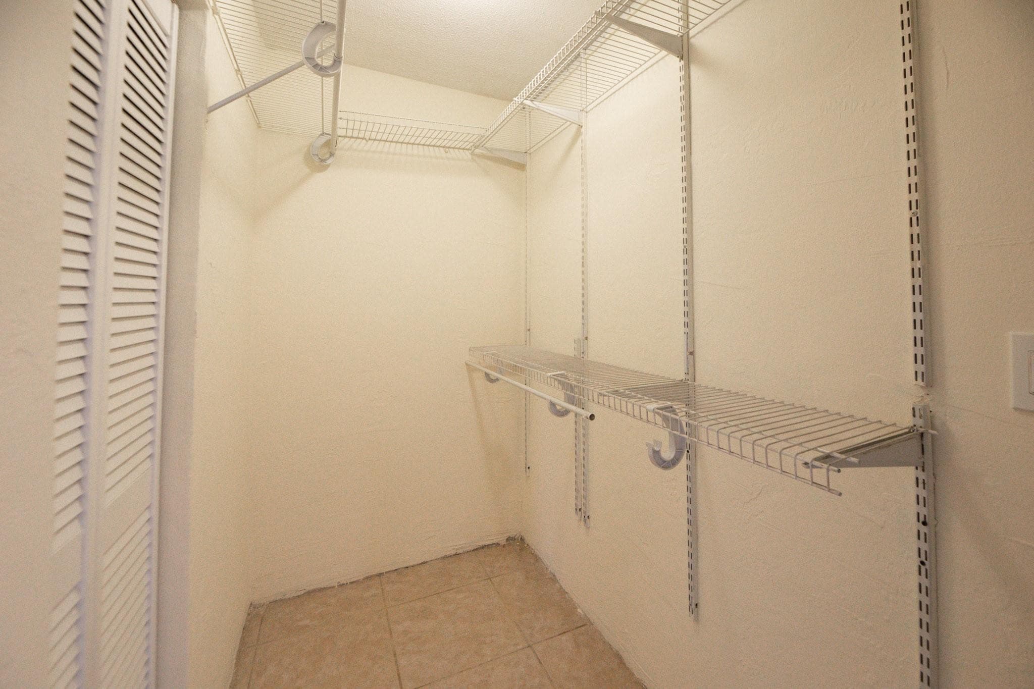 4500 NE 15th Avenue, Oakland Park, FL 33334 — photo 32 of 49