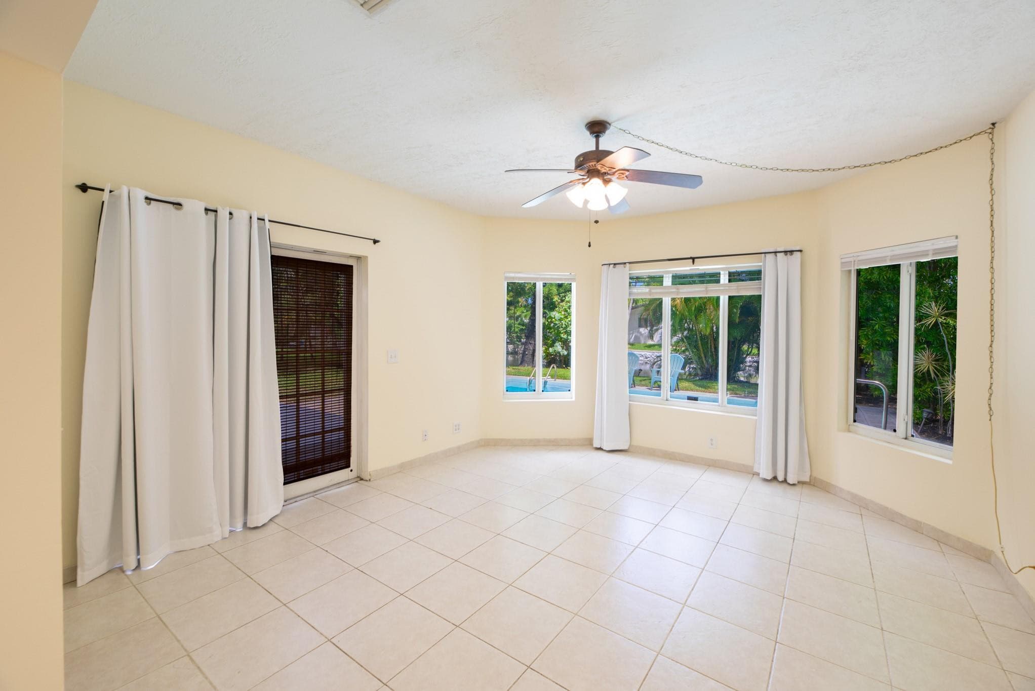 4500 NE 15th Avenue, Oakland Park, FL 33334 — photo 35 of 49