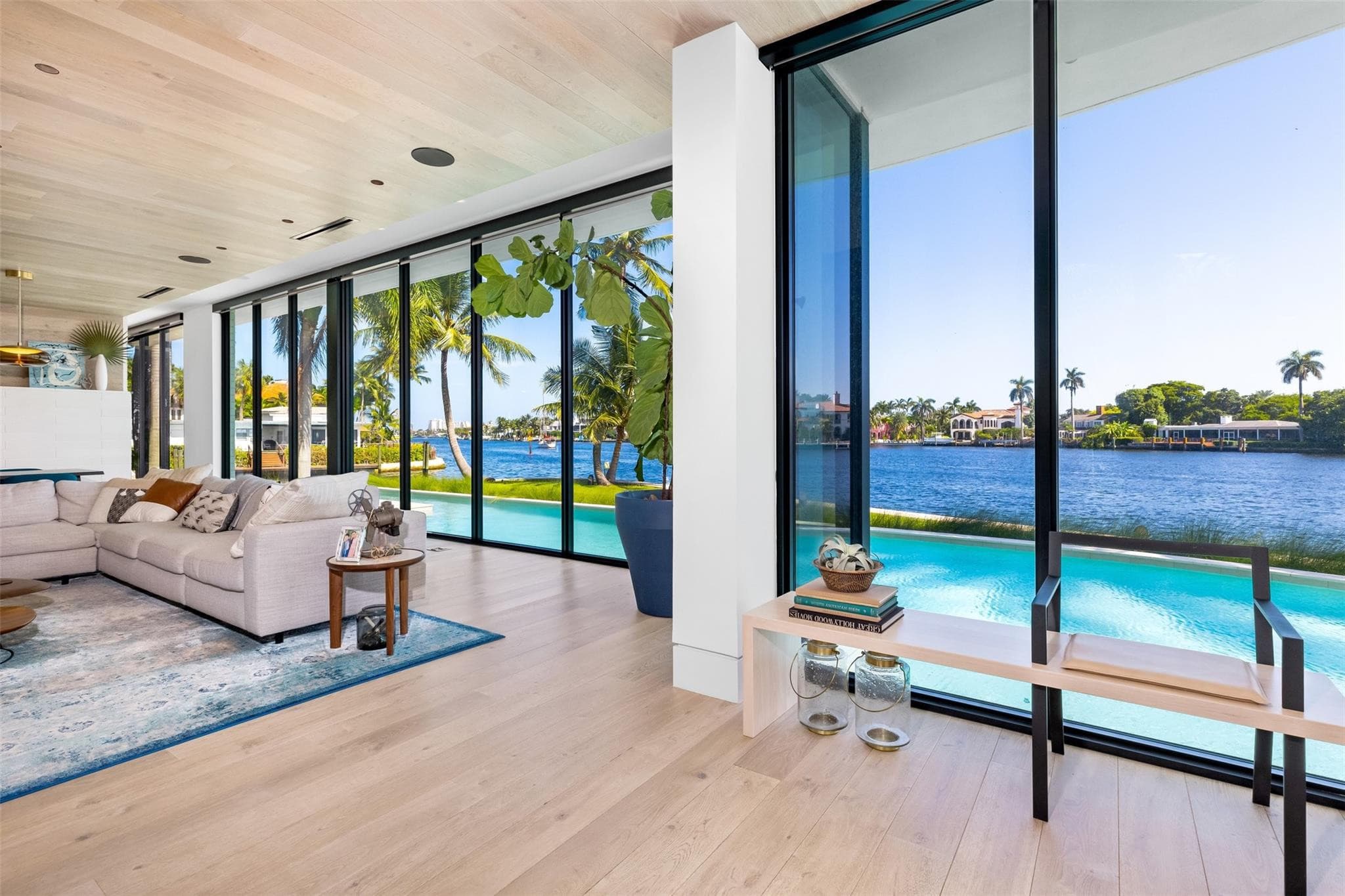 516 Mola Avenue, Fort Lauderdale, FL 33301 — photo 8 of 63