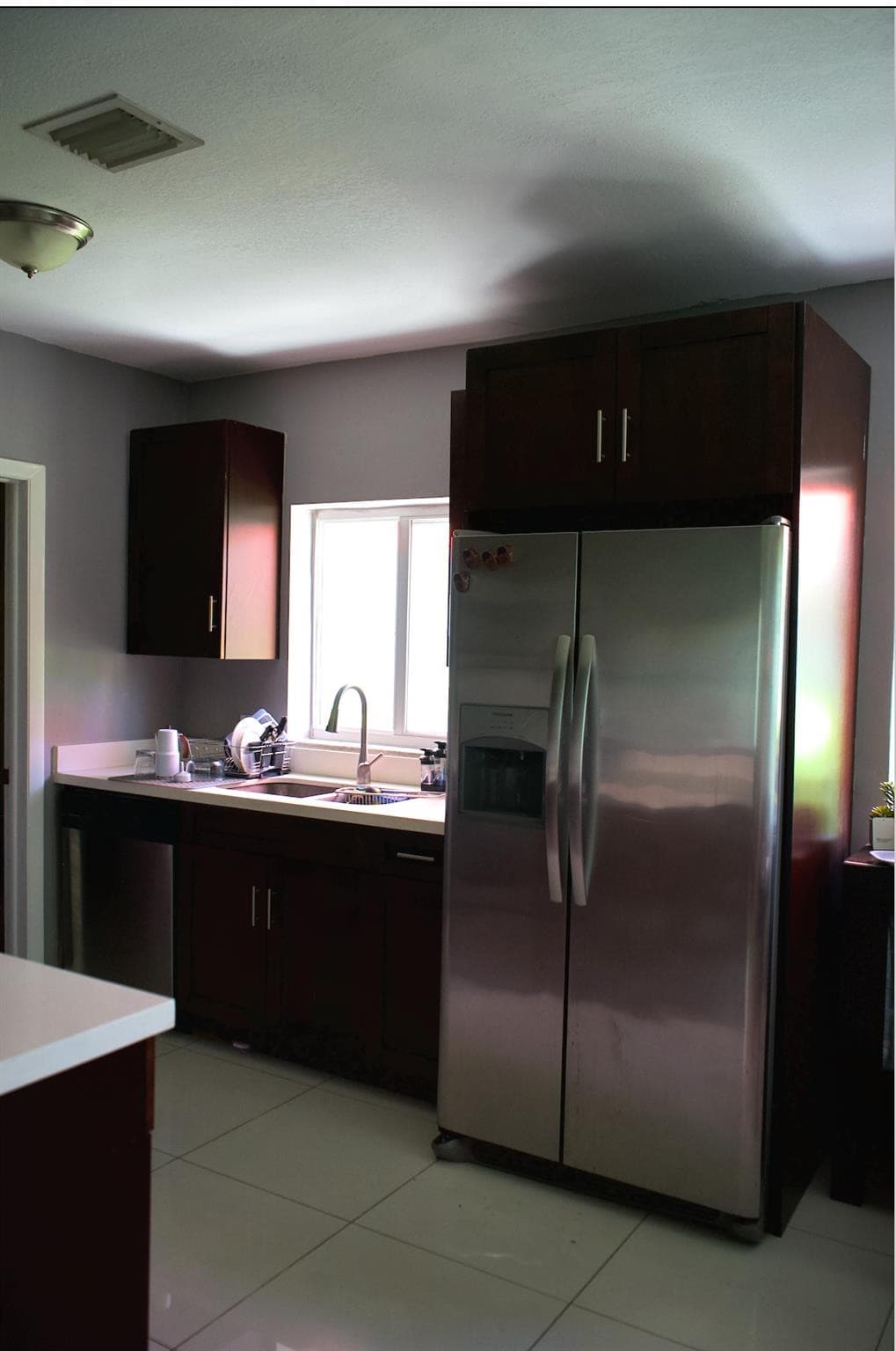 11150 Peachtree Drive, Miami, FL 33161 — photo 7 of 27