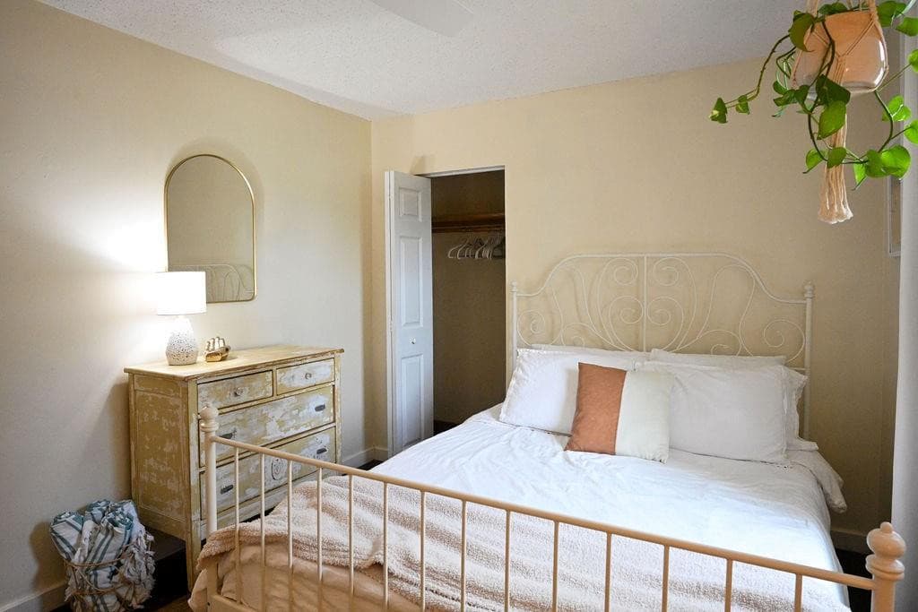 248 NE 41st Street, Deerfield Beach, FL 33064 — photo 15 of 20
