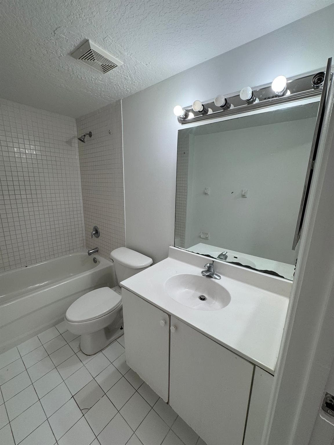 1161 Golden Lakes Boulevard 1311, West Palm Beach, FL 33411 — photo 4 of 9