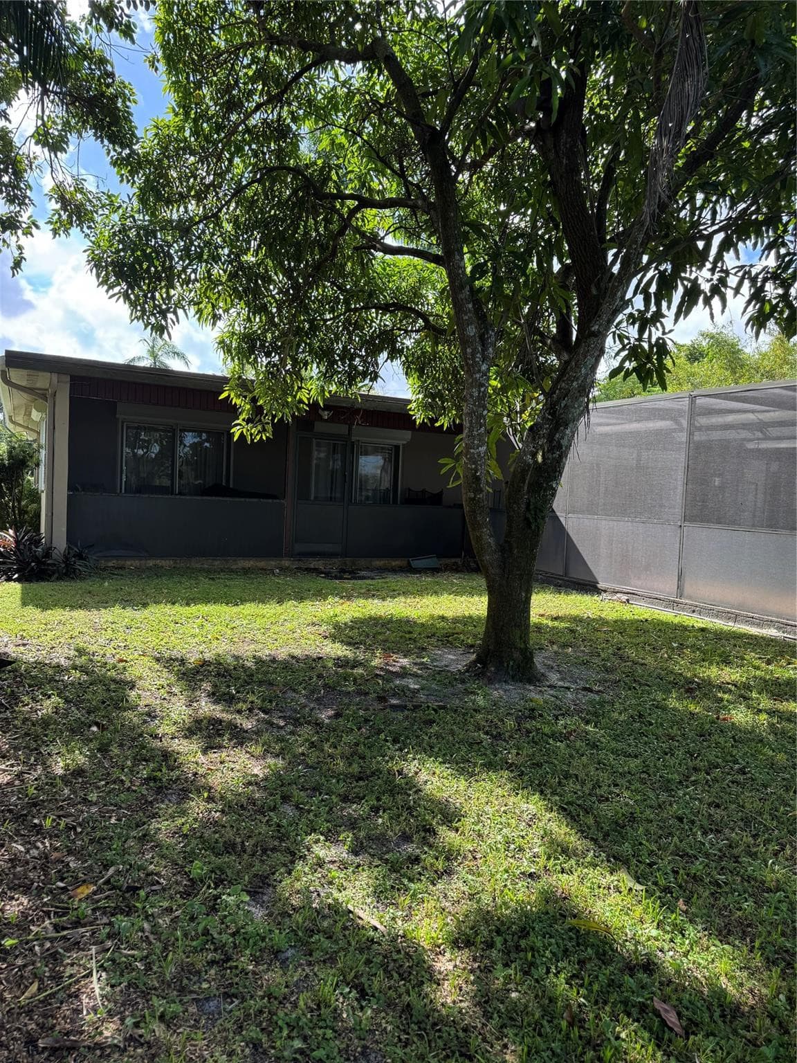 936 W Tropical Way, Plantation, FL 33317 — photo 3 of 40