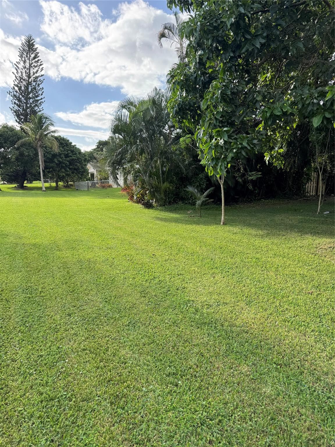 936 W Tropical Way, Plantation, FL 33317 — photo 36 of 40