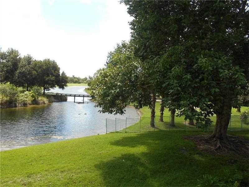 4014 NW 87th Avenue 4014, Sunrise, FL 33351 — photo 16 of 22