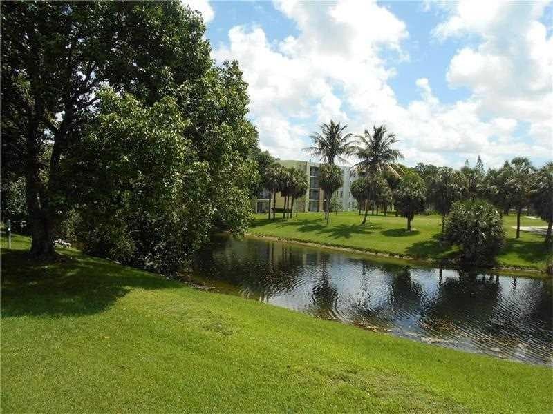 4014 NW 87th Avenue 4014, Sunrise, FL 33351 — photo 17 of 22