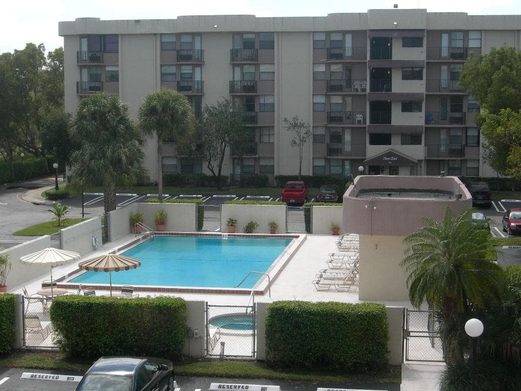 2771 Riverside Drive 310, Coral Springs, FL 33065 — photo 10 of 10