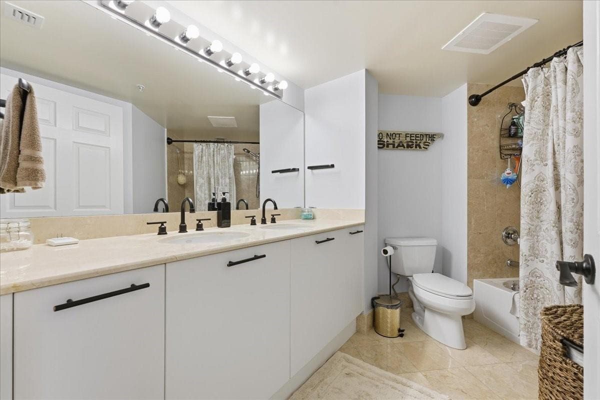 2011 N Ocean Boulevard 302, Fort Lauderdale, FL 33305 — photo 25 of 46
